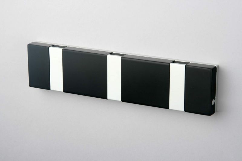 Knax Lite Wandgarderobe Loca mit 3 Haken, waagerecht, schwarz-weiß. Moderne Garderobenleiste für Flur und Diele.